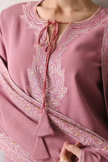 HS Collectionss Winter 3PC Dhanak Embroidered Suit with Matching Shawl – Dusty Pink HSC-4189