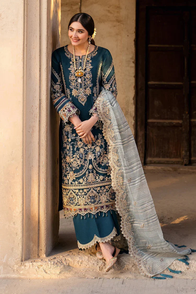 HS Collectionss Winter 3PC Dhanak Heavy Embroidered Suit with Cotton Net Dupatta & Embroidered Trouser –  HSC-4238