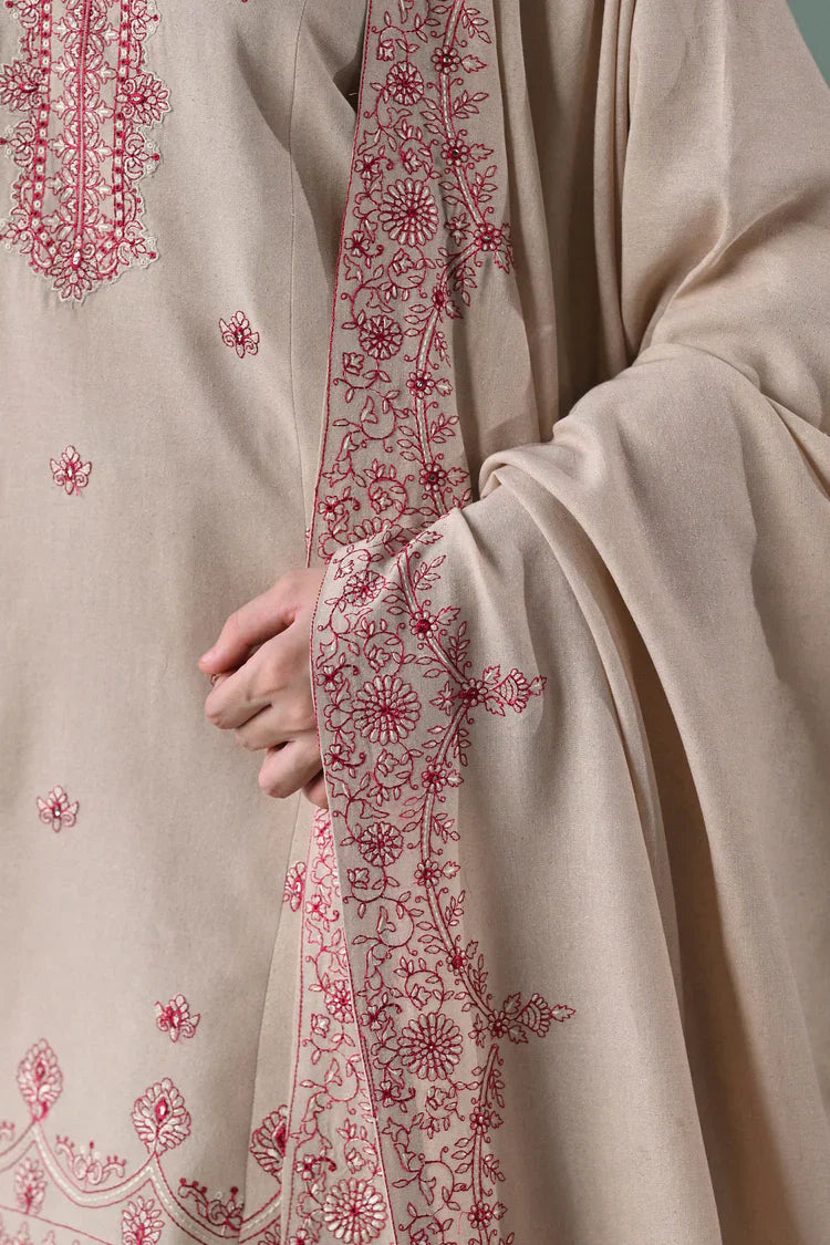 HS Collectionss Winter 3PC Dhanak Embroidered Suit – Shirt, Embroidered Shawl & Trouser | HSC-4352