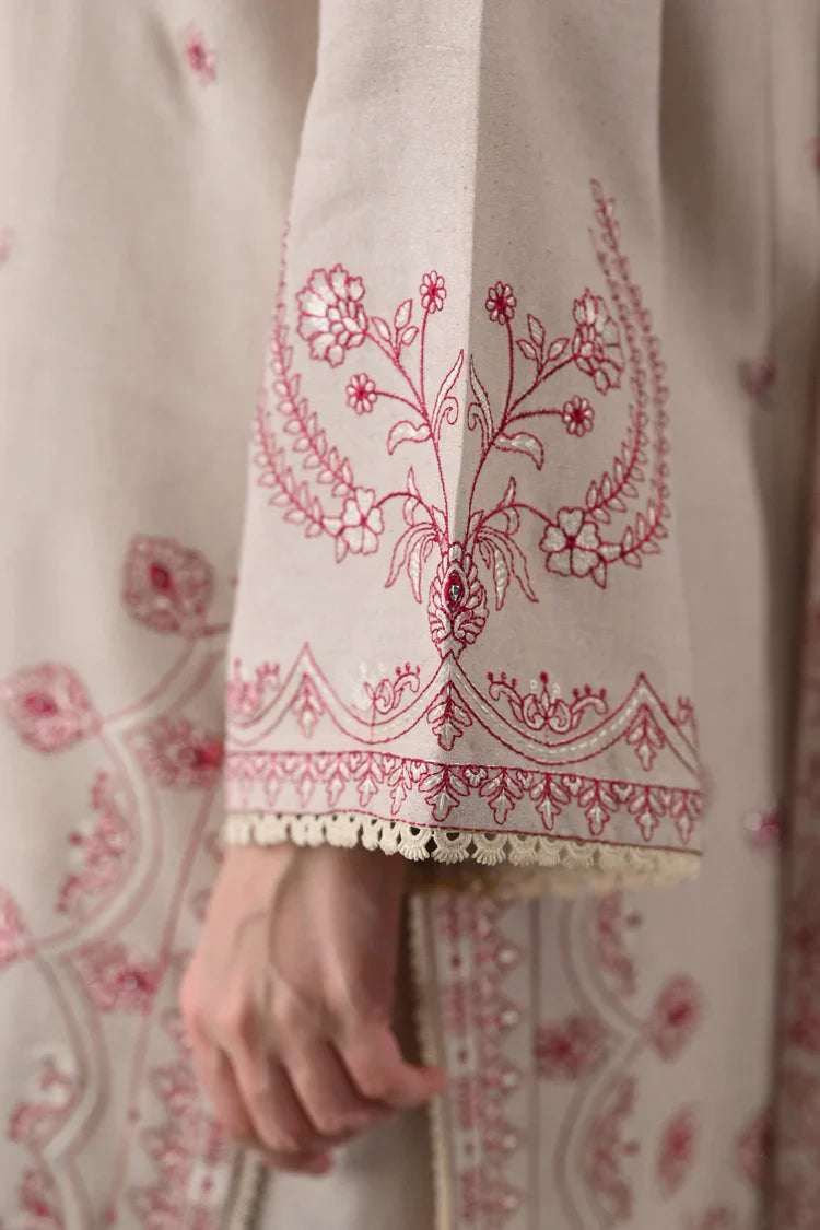 HS Collectionss Winter 3PC Dhanak Embroidered Suit – Shirt, Embroidered Shawl & Trouser | HSC-4352